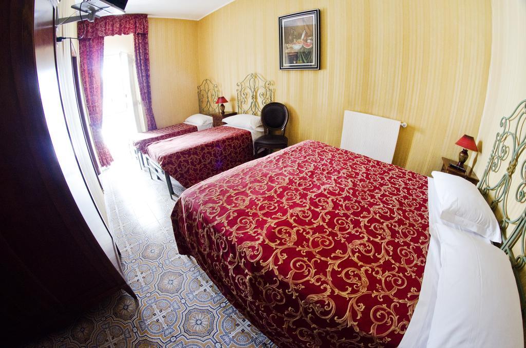 Hotel Villa Maria Naples Room photo